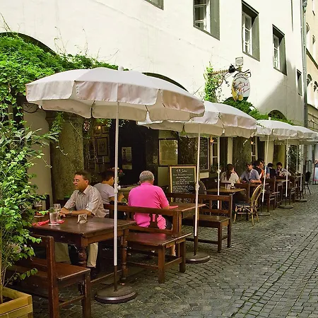 Restaurant Dicker Mann Zum Blauen Krebs
