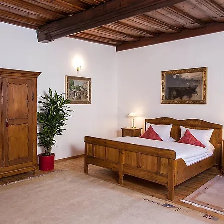 Restaurant Dicker Mann Zum Blauen Krebs Ratisbona